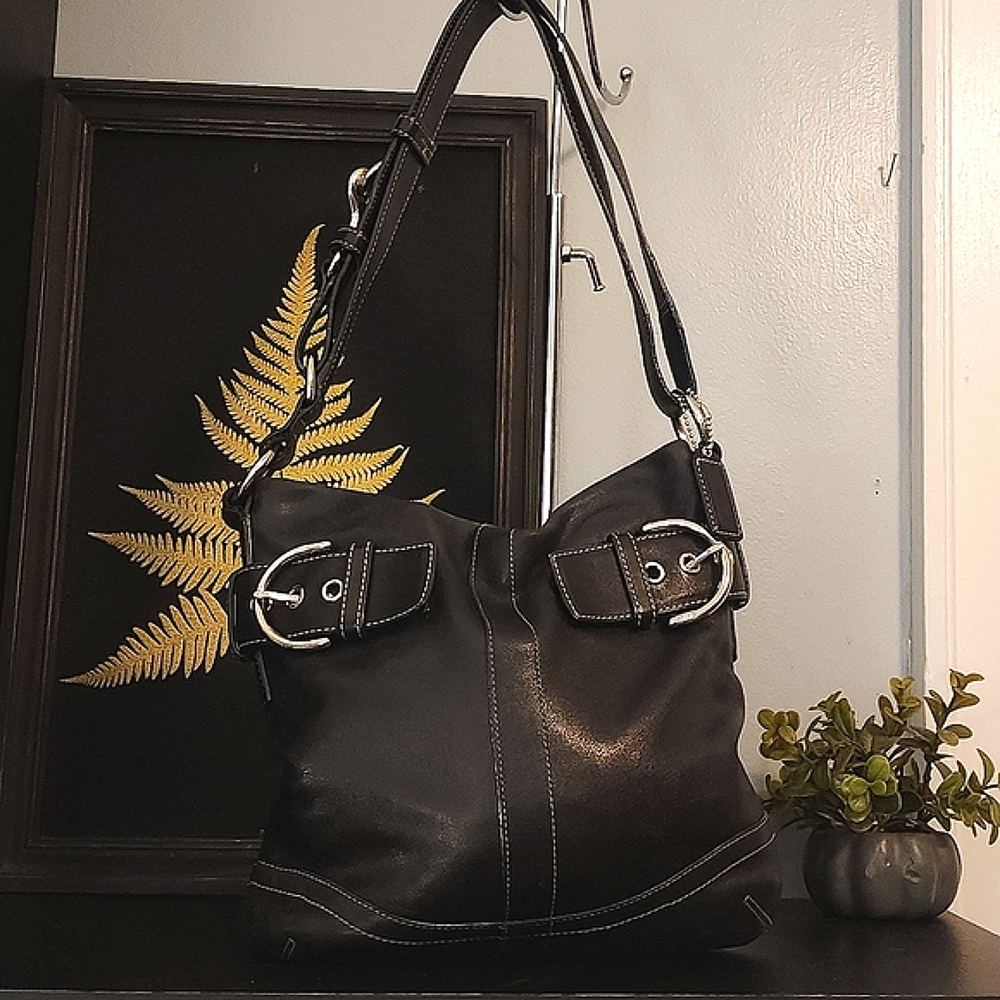 COACH Soho Slim Vintage Buckle Shoudler Bag Black Leather & Silver Hardware